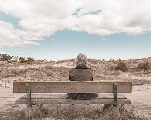 卡密网站靠谱的在线轰炸机电话软件